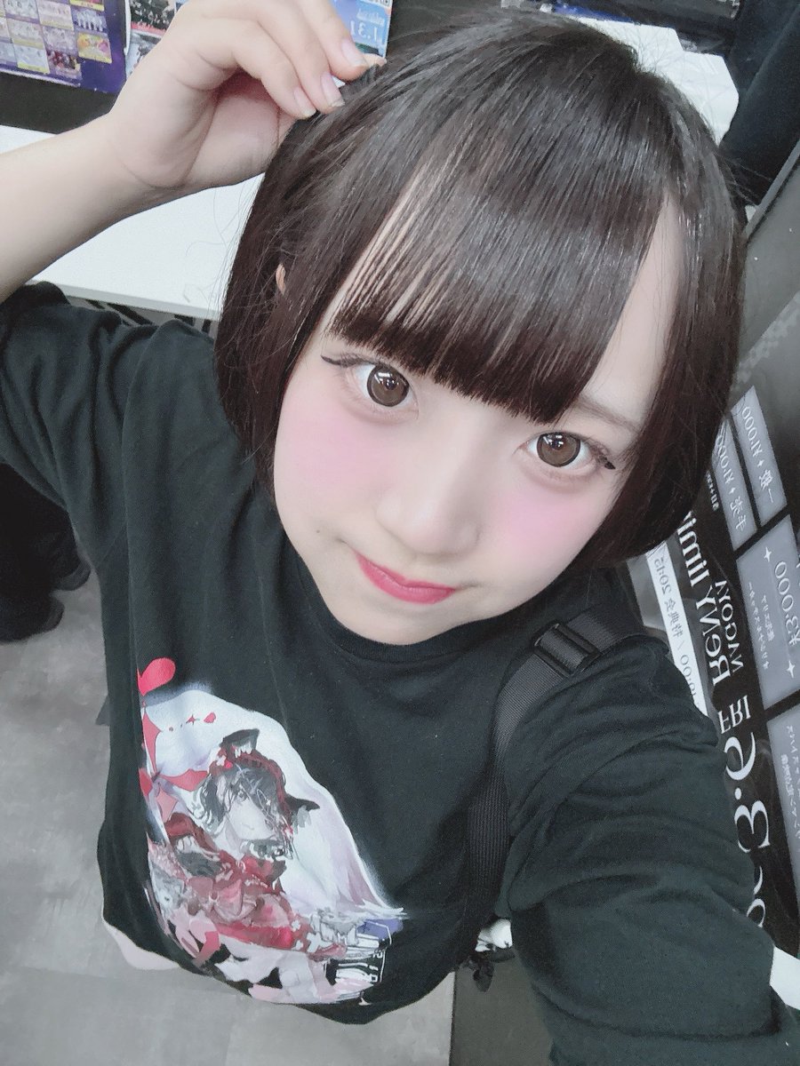 ゆず🍵🍣ヒトノカネデスシガタベタイ tweet media