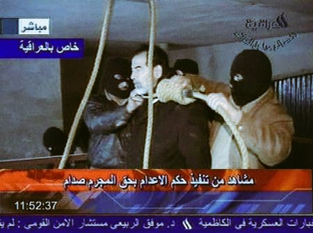 SunniDumb's tweet photo. عيد اضحى مبارك عليكم وكل عام وانتم بخير🌹 https://t.co/eFFYGIxW2L
