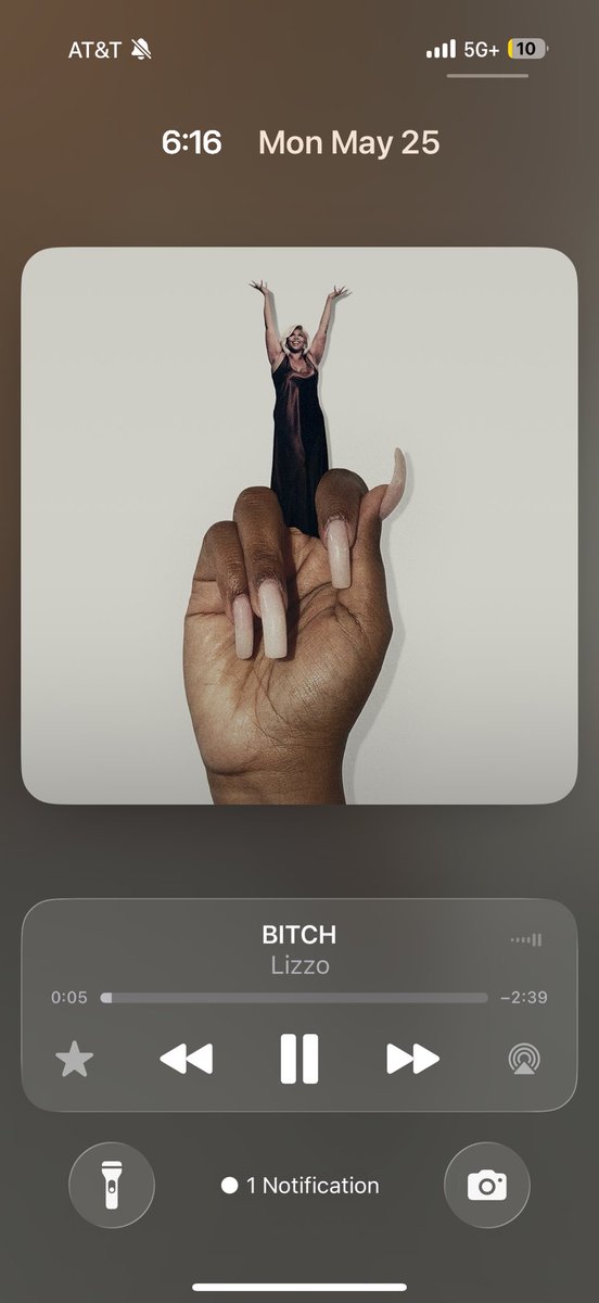 The Lizzo Club tweet media