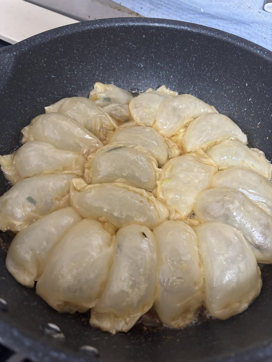 ⟳眠いれいげん🥱 tweet media