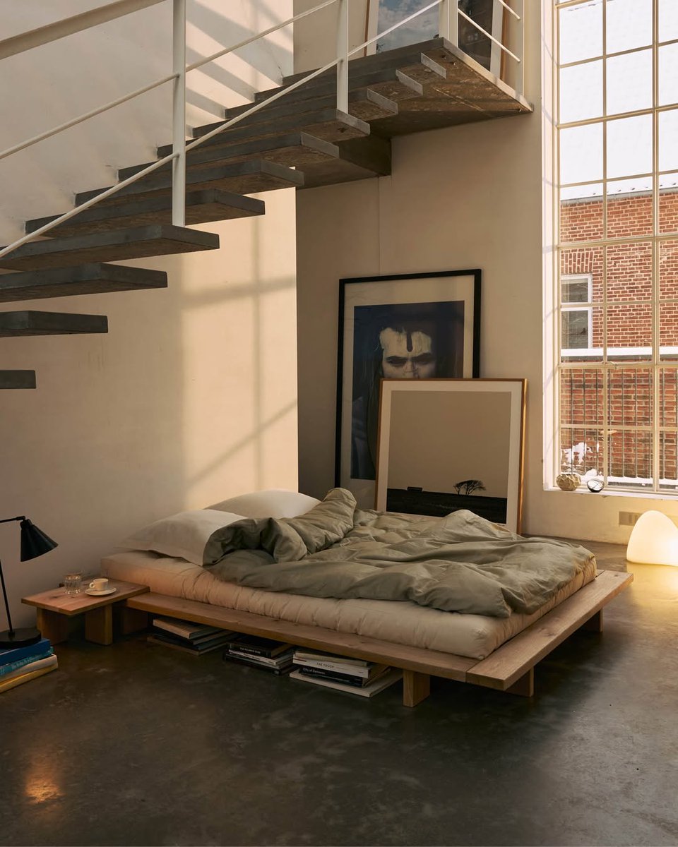 interiorsuckerr's tweet photo. Japanese-style bed setup https://t.co/guRgw0FbKa