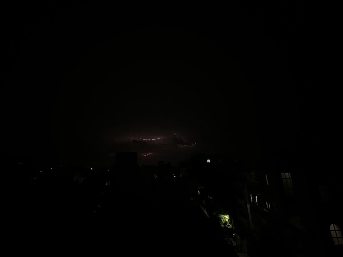 typejayesh's tweet photo. @balaji25_t Scenes from chaitnayapuri 
Absolute stranger things feels….. https://t.co/wQYQ1u1SKk