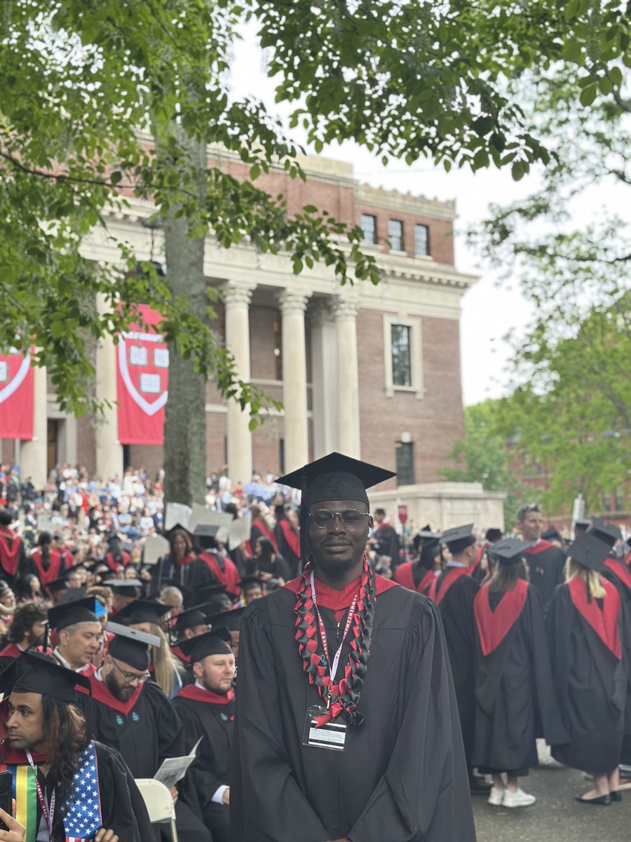 clonehighbee's tweet photo. I am so grateful to say that I have graduated from @Harvard University with a Master’s degree in Education and Analysis! My time spent in Cambridge was nothing short of exceptional, and I will forever be grateful for the time I spent here and the people I met. From my professors to my peers, the relationships I cultivated are ones I cherish and will continue to stay in touch with. I also extend my sincere gratitude to the @followKWSG @RealAARahman for their immense support. As a @Kwarastatepoly and @KwasuOfficial alumnus, I am beyond excited to be inducted into the prestigious Harvard Alumni community.
#latepost