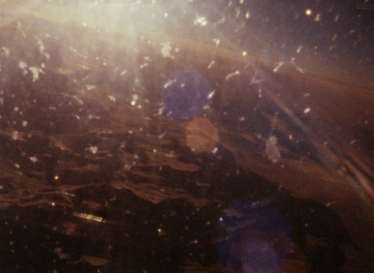 TelevisualWord's tweet photo. The Return (2011)

Perhaps the Nathaniel Dorsky movie that most balances a unified aesthetic with nevertheless surprising variations. Not as discursive as Four Cinematic Songs, not as focused as the Arboretum Cycle, yet still perfect in both respects. Vast world cohered by vision https://t.co/zlQWHNXKuD
