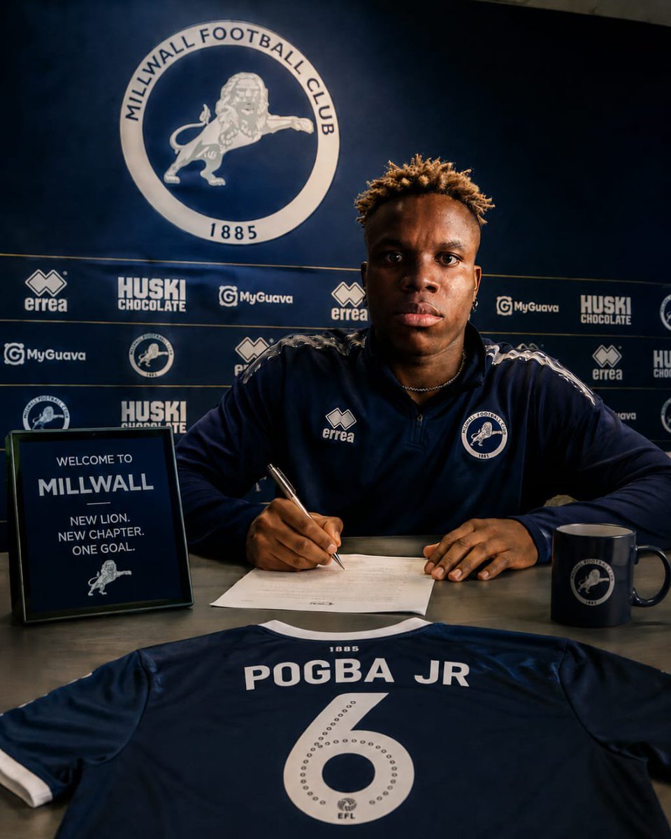 OkparaP27740's tweet photo. MILLWALL FOOTBALL CLUB, I LOVE THIS TEAM ♥️ @MillwallFC @TheMillwallFans @MillwallAcademy https://t.co/y7GmnKNHnh