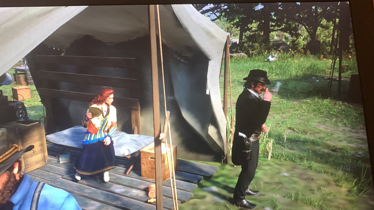 gabriel is playing rdr2 tweet media