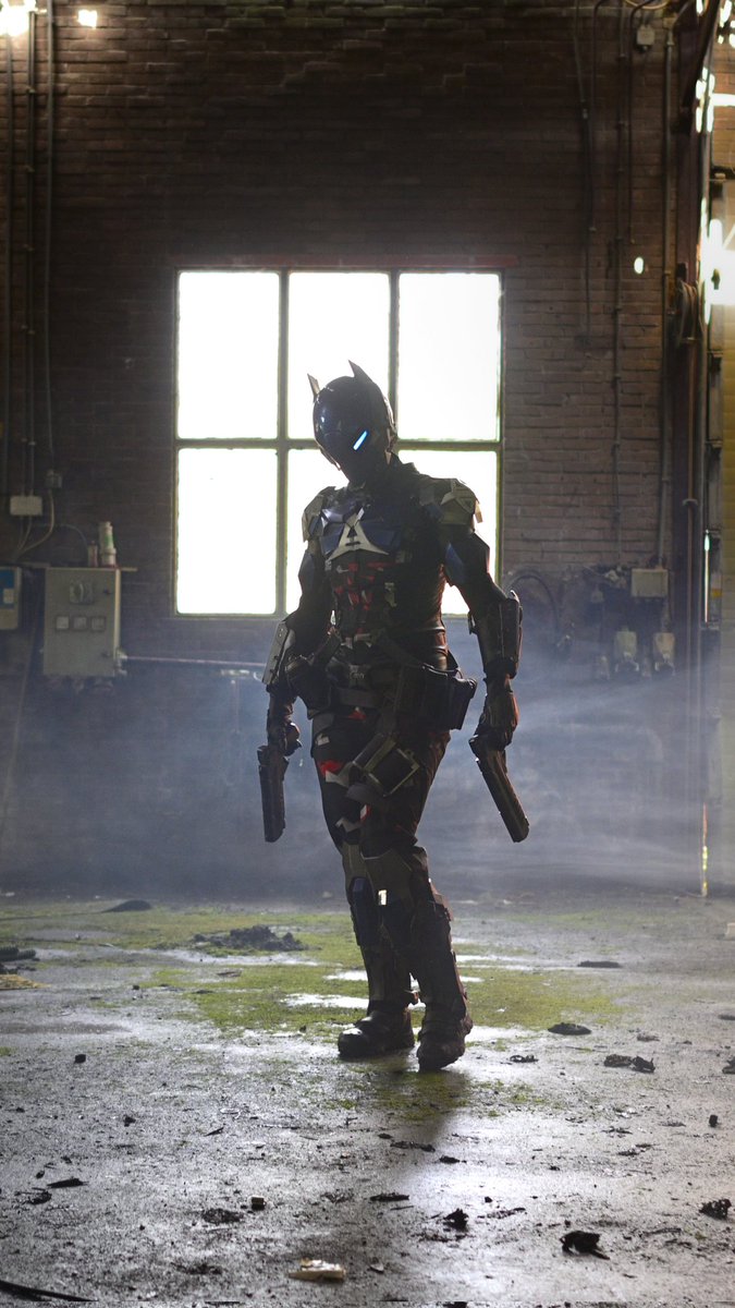 jayspotsy's tweet photo. The only thing sources agree on in is his name; The Arkham Knight....

Thanks for blackringmedia for these amazing pictures. The lights and smoke machine made this location even greater! And the results show!

#Batman #cosplay #redhood #dccomics #comics https://t.co/RseLo6VdRW
