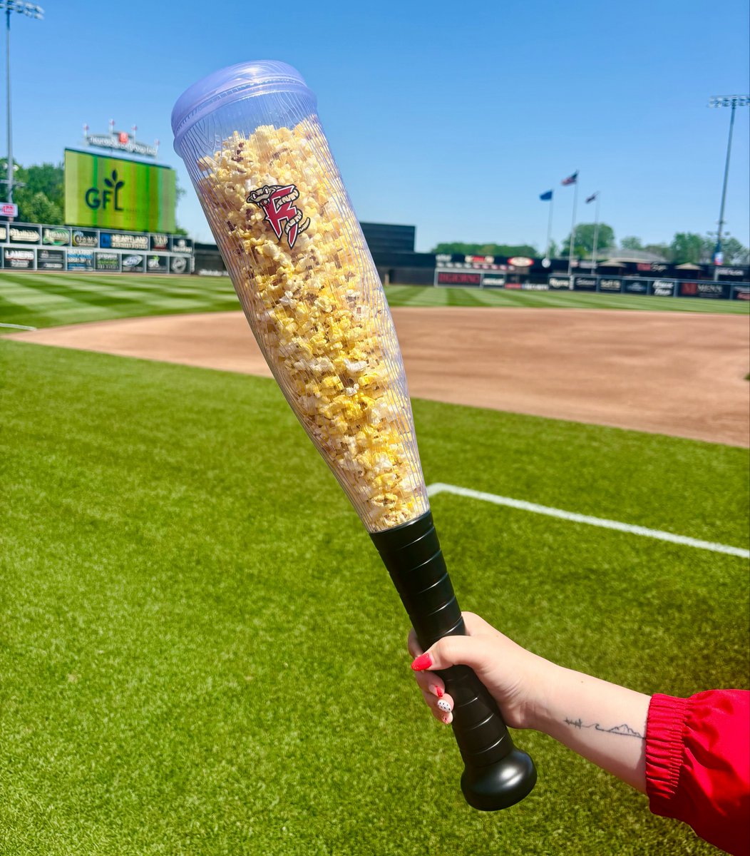 TimberRattlers's tweet photo. NEW MENU ITEM ALERT‼️🍿

Check out our all new Popcorn Bats, now available at our concession stands! Get yours this week! #TRatNation https://t.co/eJHwfyjqWm