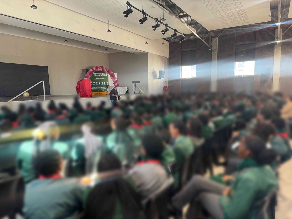ChildProtectH's tweet photo. #ChildProtection #SchoolRoadshow #MakingADifference #ChildSafety #ProtectOurChildren #EveryChildMatters #Education #iwill https://t.co/cGGTipg3xD