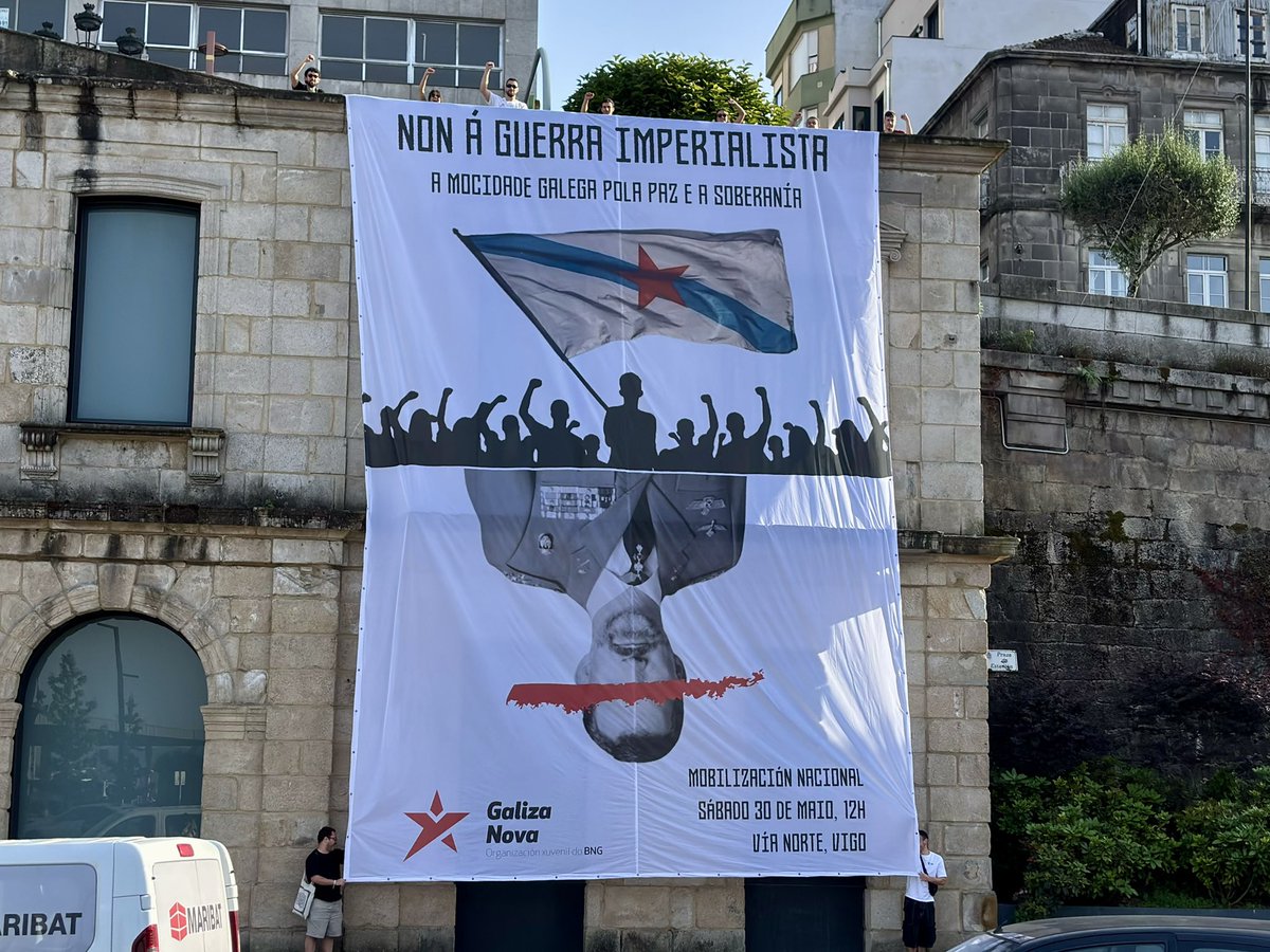 galizanova's tweet photo. 30 de maio. 
12h.
Via Norte.

Non á guerra imperialista. A mocidade galega pola paz e a soberanía! https://t.co/42WXUxLNVk