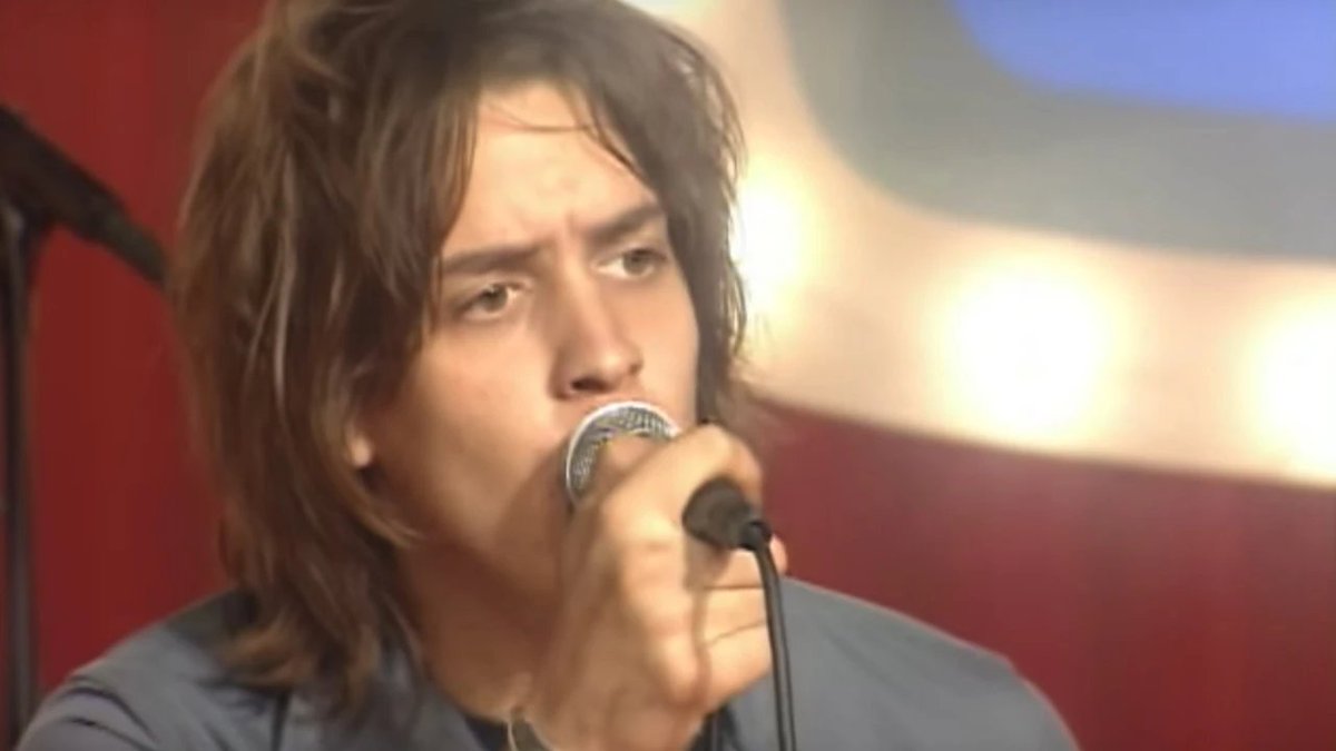 jakelinesanders's tweet photo. .@thestrokes @Casablancas_J #thestrokes #juliancasablancas ♉🐂🍌🐍🧡😻
Taurus insta bio in Jules style
🌈"trying my best (results may vary)" https://t.co/QCNVs3RFD8