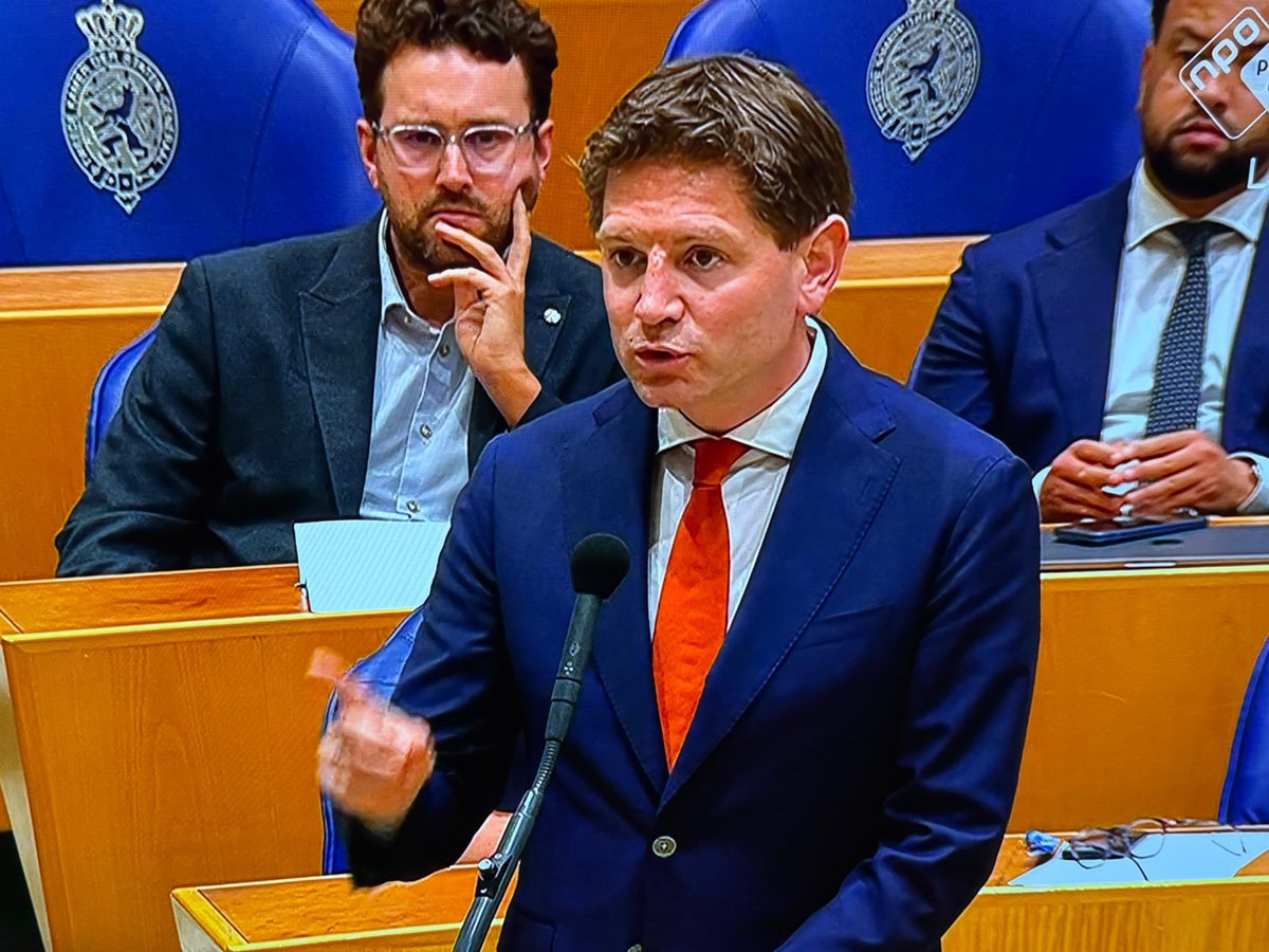 Petra van Dam tweet media