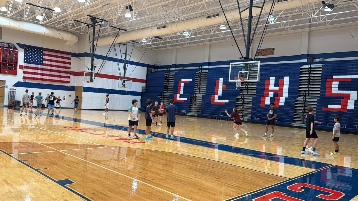 Clear Lake High School Boys Basketball (Houston) tweet media