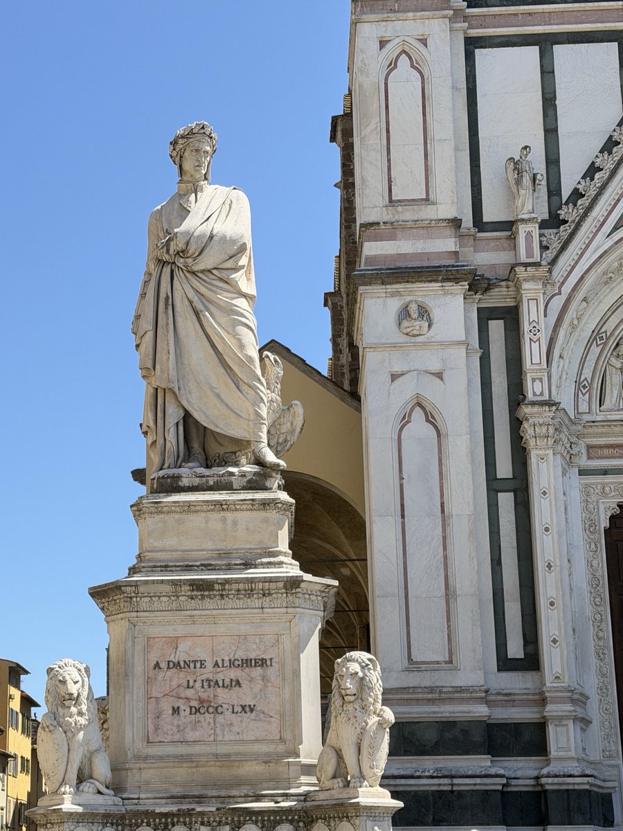 adamkrell's tweet photo. Dante Alighieri, whose Divine Comedy is “widely considered one of the most important poems of the Middle Ages and the greatest literary work in the Italian language,” is greatly honored in Florence, his home city, but was once exiled and therefore lies to rest in Ravenna. This is his statue outside the Basilica of Santa Croce in Florence.