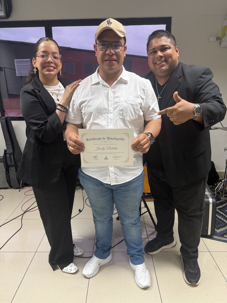 ib_laroca's tweet photo. Celebración de Nuevos Miembros 2026🪨✝️
📍David, Chiriquí, Panamá
Mayo, 2026

#iglesiabiblicalaroca #iglesia #church #membresía #nuevosmiembros https://t.co/lZtGLKG78q