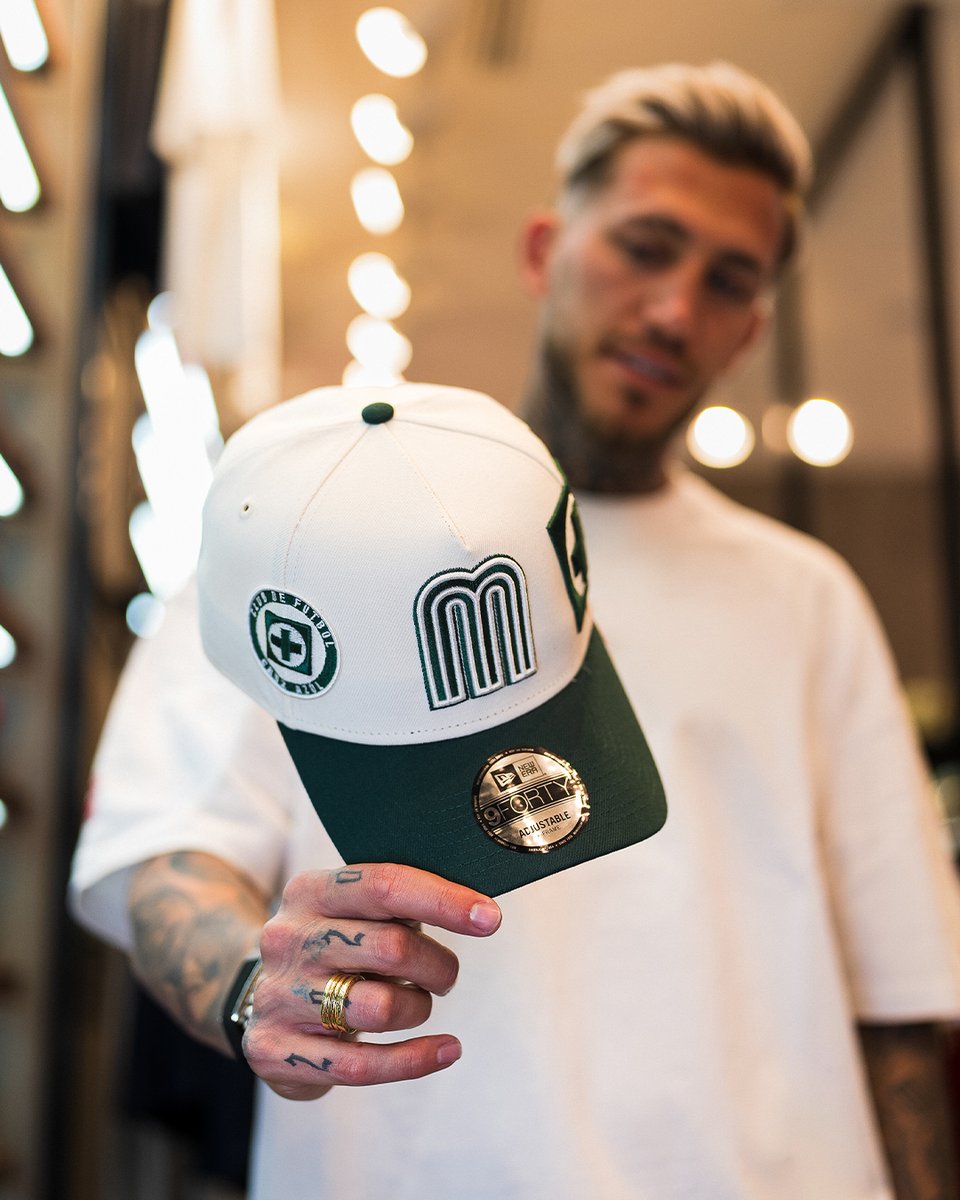 NewEraMx's tweet photo. LMX Dual Logo x New Era 🧢 🇲🇽 

Disponible a partir del 27.05.2026...🔜 

¿Listos para festejar con el campeón?🏆

#NewEraMéxico https://t.co/v5ZS6ZcZSb