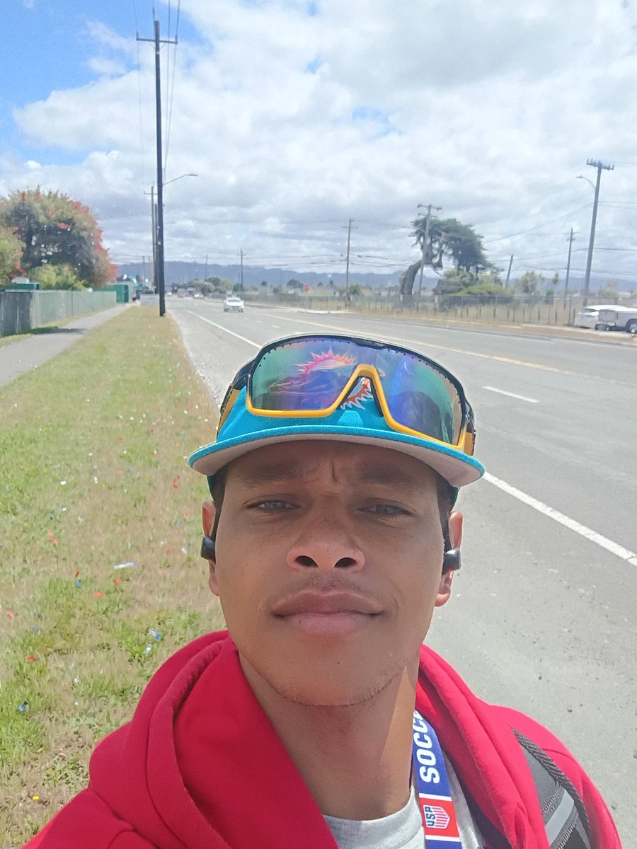 Brandon Luckey tweet media