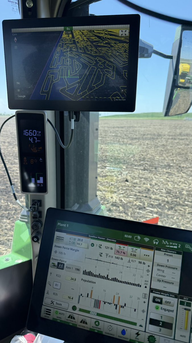 MatthewCKrueger's tweet photo. Last of the corn going in! #cornmaze #valleycornmaize #plant26 https://t.co/NRUPJzj11M