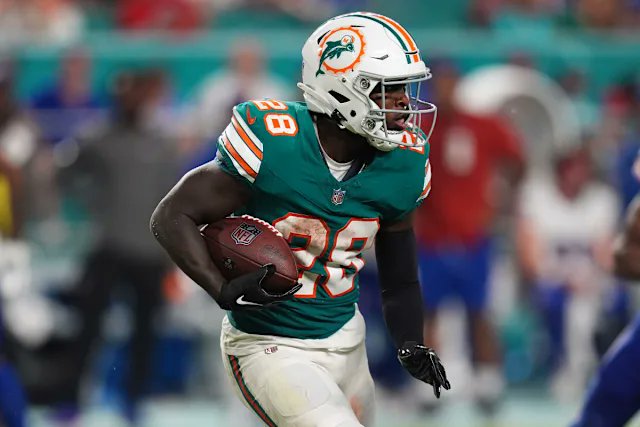 SleeperDolphins tweet media