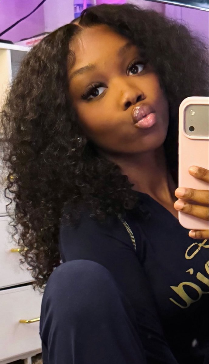 a goddess. tweet media