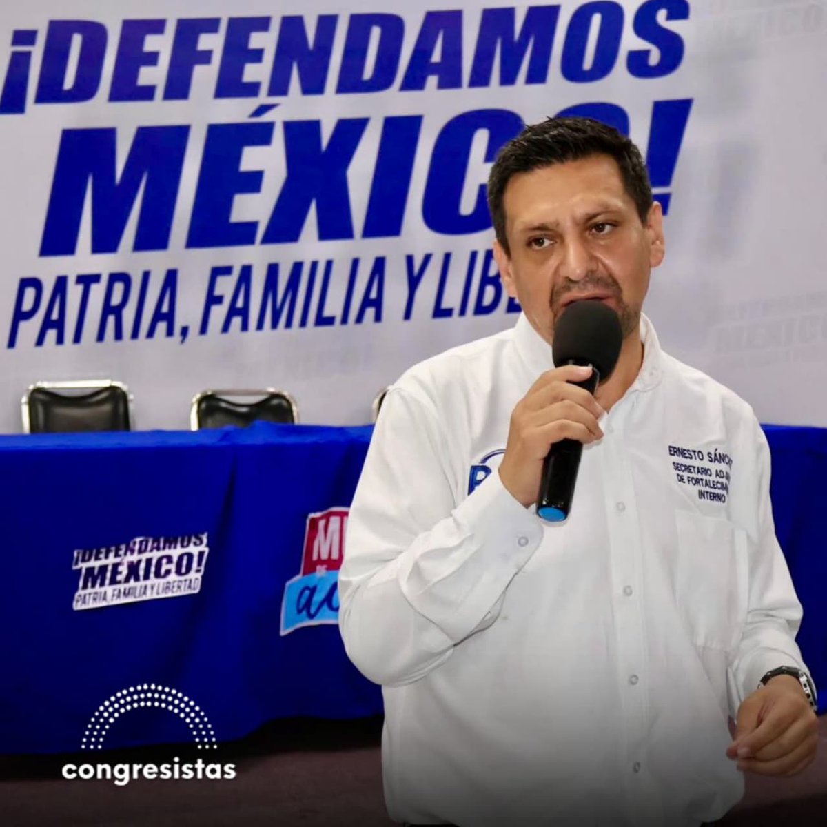 Congresistas tweet media