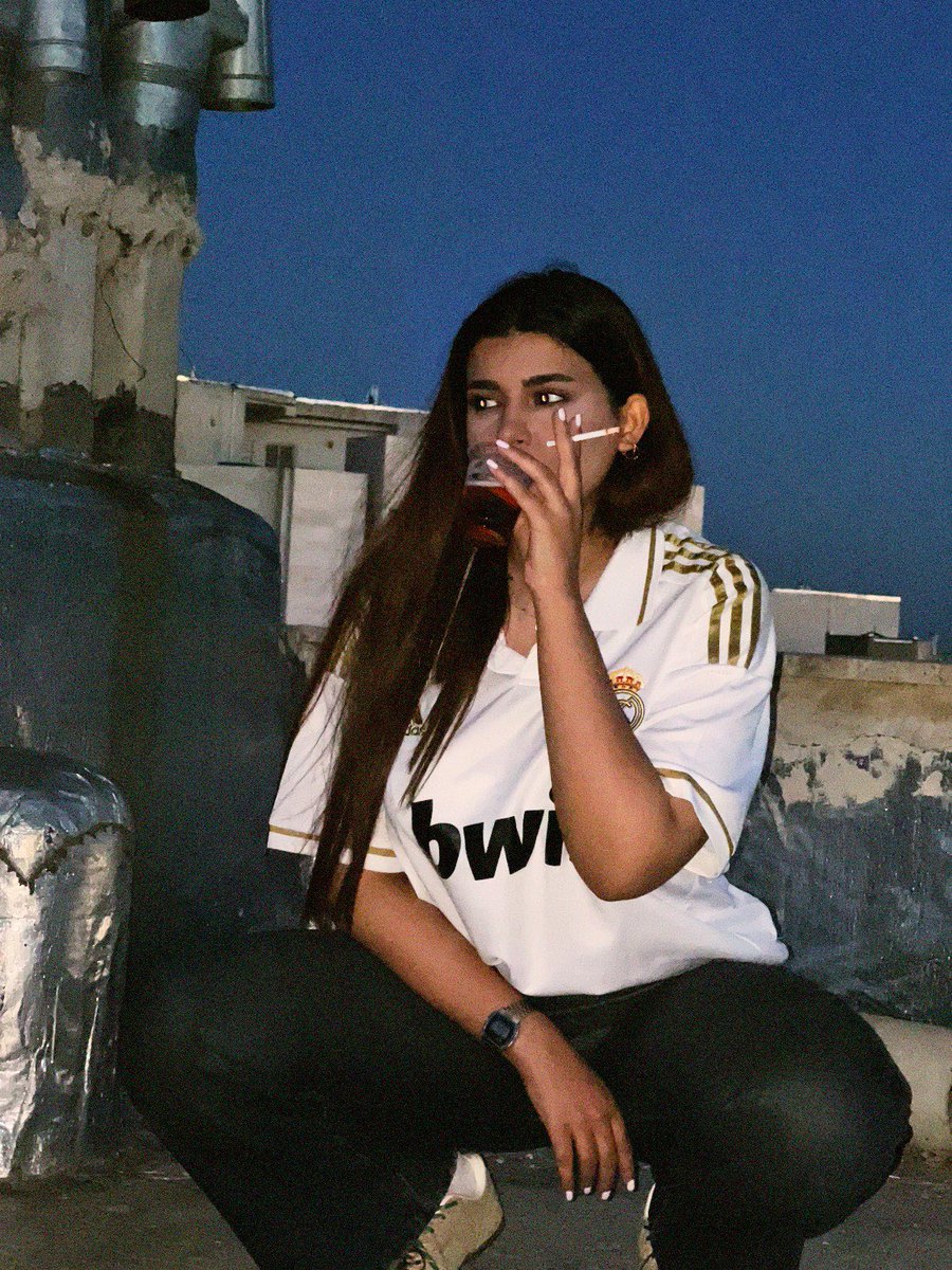 ماهئ tweet media