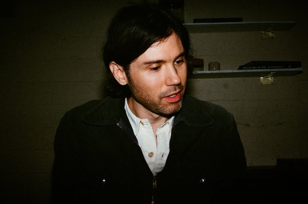 vicpiercedtheveil (breeding urie) tweet media