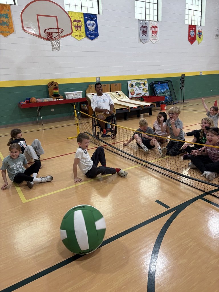 MESStars159's tweet photo. MES was visited by staff from Lincolnway Special Recreation Association for an ability awareness program through a PE take-over last week!  Students learned about and played adapted sports such as wheelchair basketball and sit volleyball! https://t.co/4JsFyJAPVO