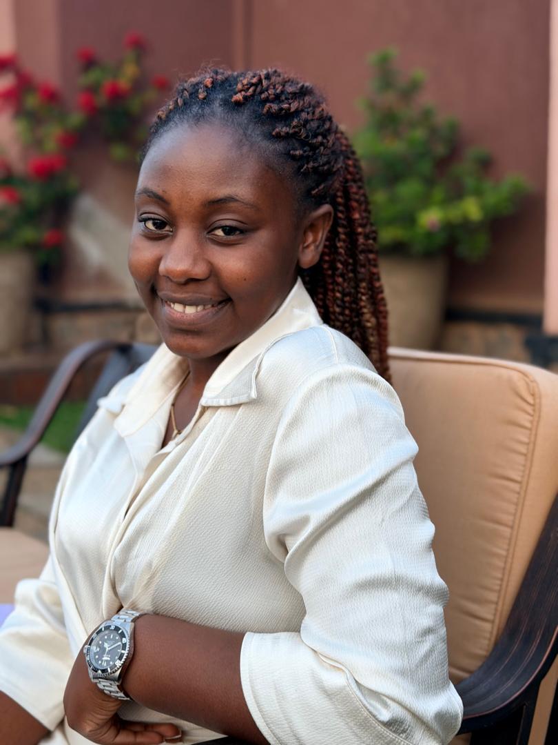 hillsfmkabale's tweet photo. Should your partner cut off people who hurt you?
Its @MsGradith  on the #hillsfmwindownshow

Stream live on https://t.co/YJcyobBfFV

#Takingyoutothetop
#freshhitsforkigezi https://t.co/aMnpJetTAl