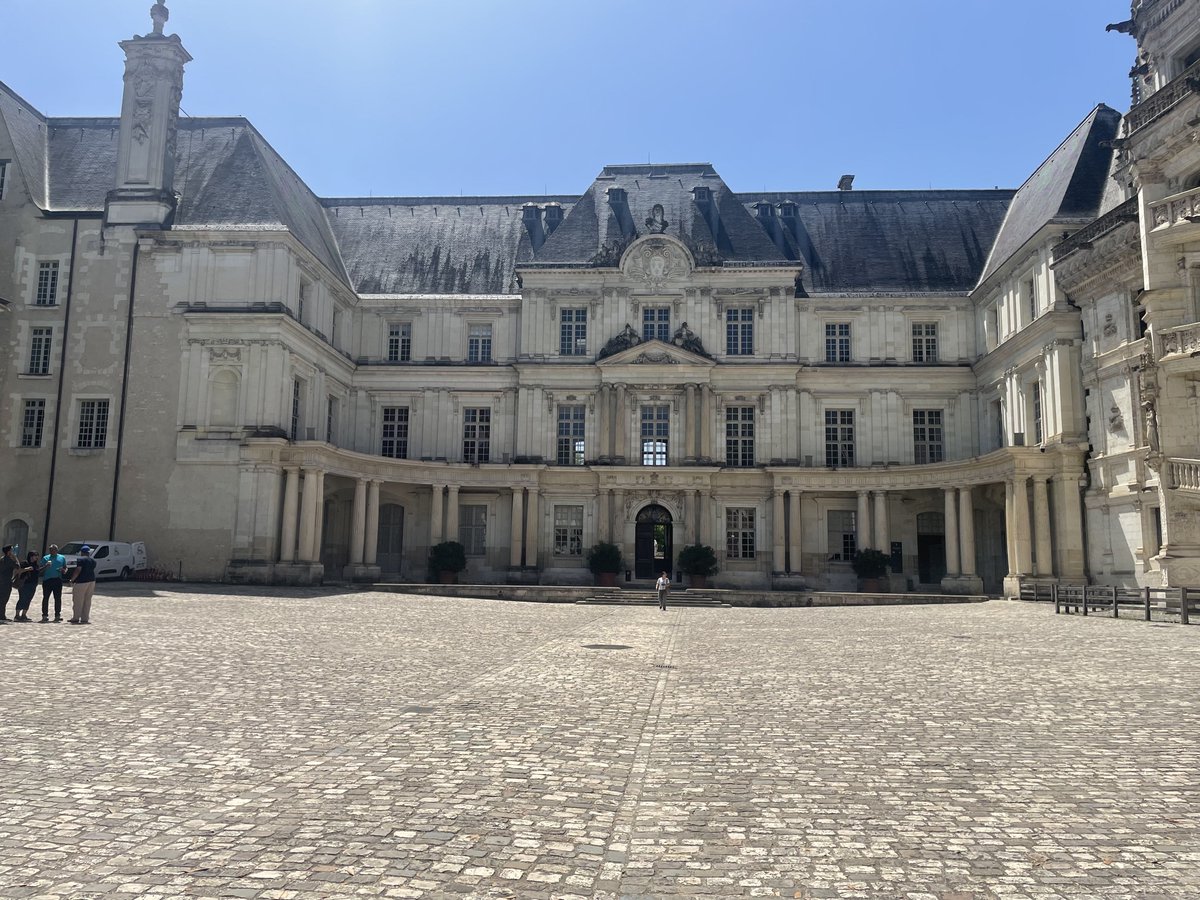 ⚜️Emmanuel comte de Princay⚜️ tweet media