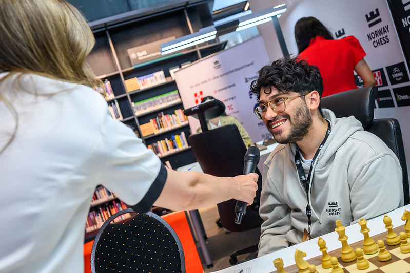 2700chess tweet media