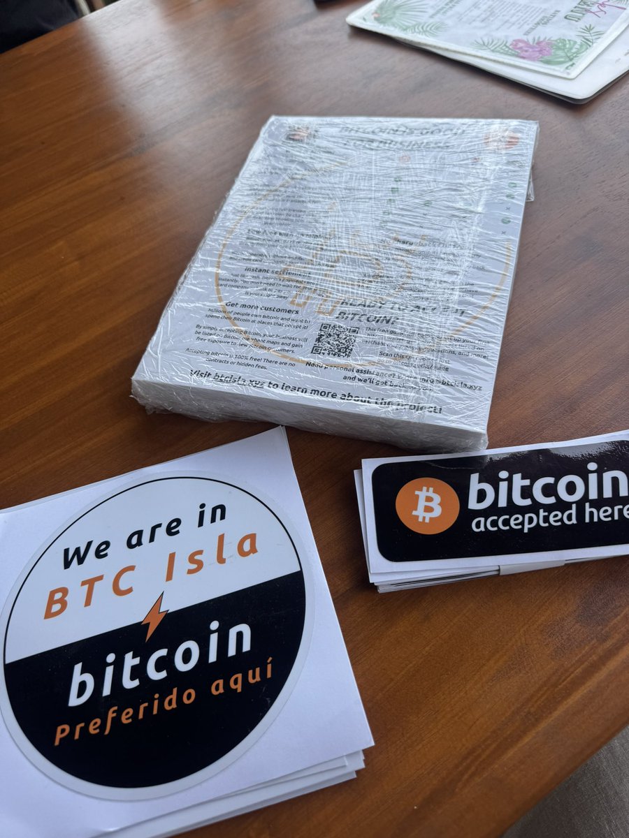 BTCisla's tweet photo. Getting ready to the MASS bitcoin adoption on the island…
@Bitcoinbeach @paystand https://t.co/4f2mNbowlw