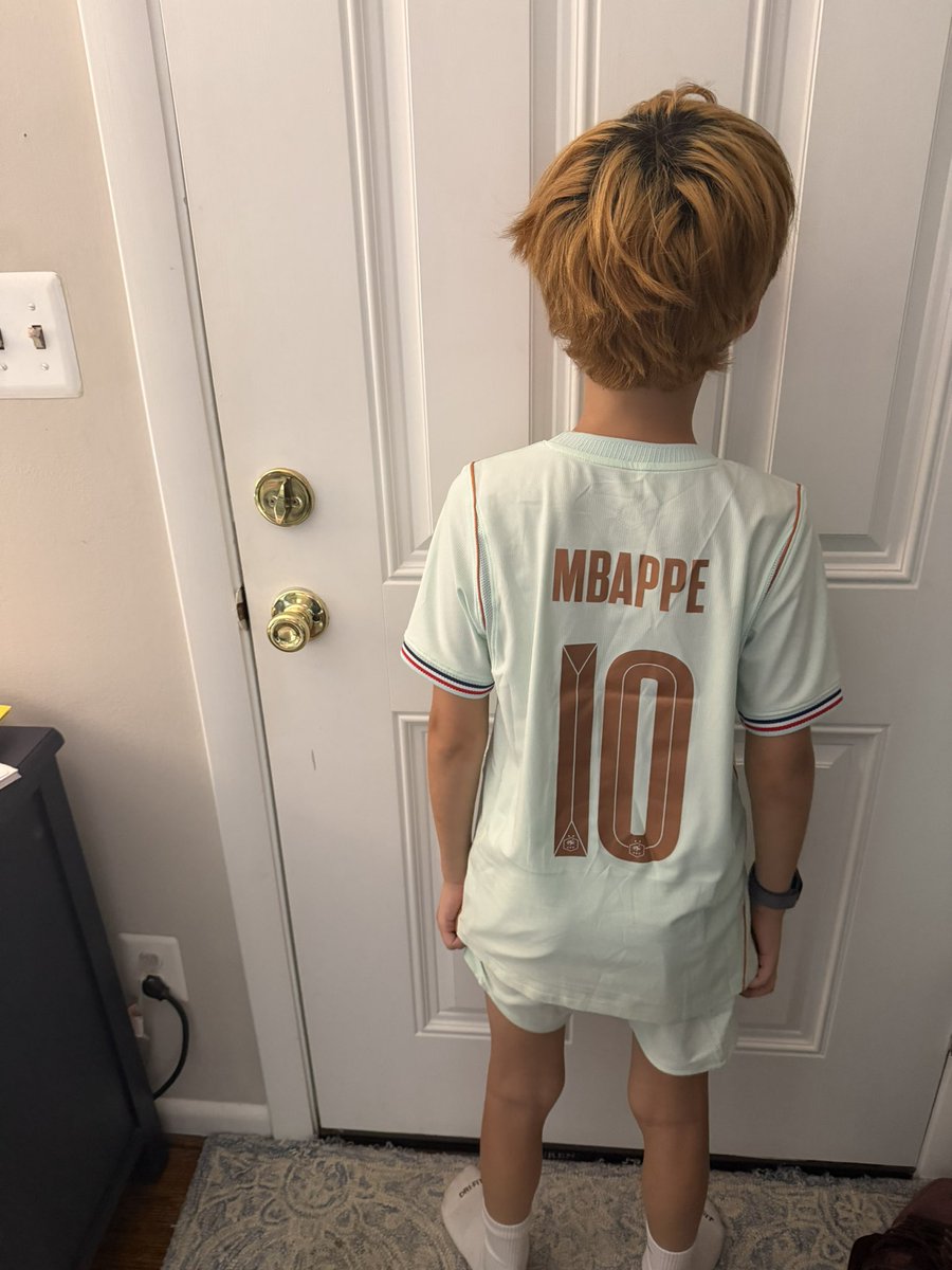 jtrain1212's tweet photo. @Castro1021 This guy! https://t.co/f6QdHpotdV