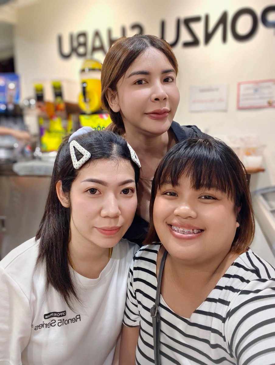 TannyIndy's tweet photo. ไม่เจอกันนาน คิดถึงจังเลย 55555 มิตติ้งในรอบกี่เดือนนิ. #มิตติ้งตาลปลานุ๊ก https://t.co/HhFprhAvyJ