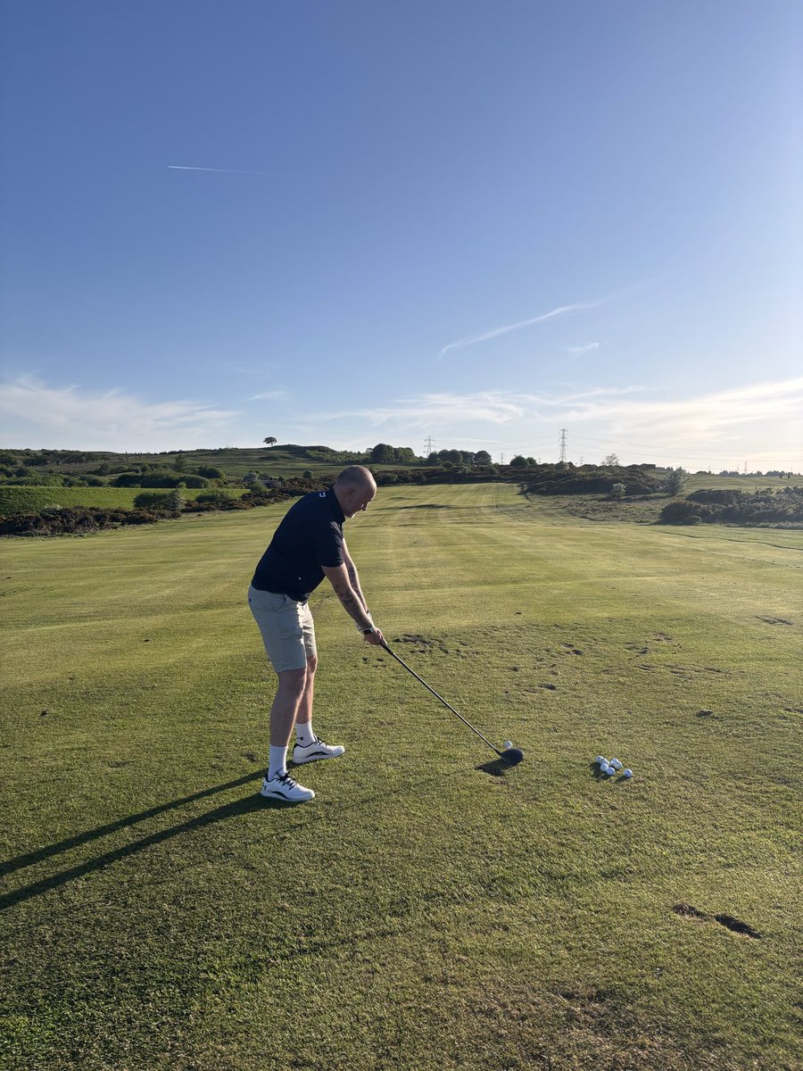haughcg's tweet photo. Another great night tonight for our Tuesday evening group sessions @ferenezegc this week focusing on driving 🏌️‍♀️ couple more sessions left on short game/on course. Drop me a DM to get involved ⛳️ https://t.co/8Y6ngjs8de