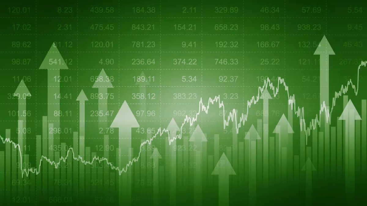 PoliGSim's tweet photo. (SIM EVENT, NOT REAL)
WASHINGTON D.C---

Stocks are seeing a mini rally today after the Q12023 Economic report came out better than expected. While not at pre 2021 levels yet, the economy is seeing a strong but slowing recovery under President Booth. https://t.co/wo1PJ7Z4BK