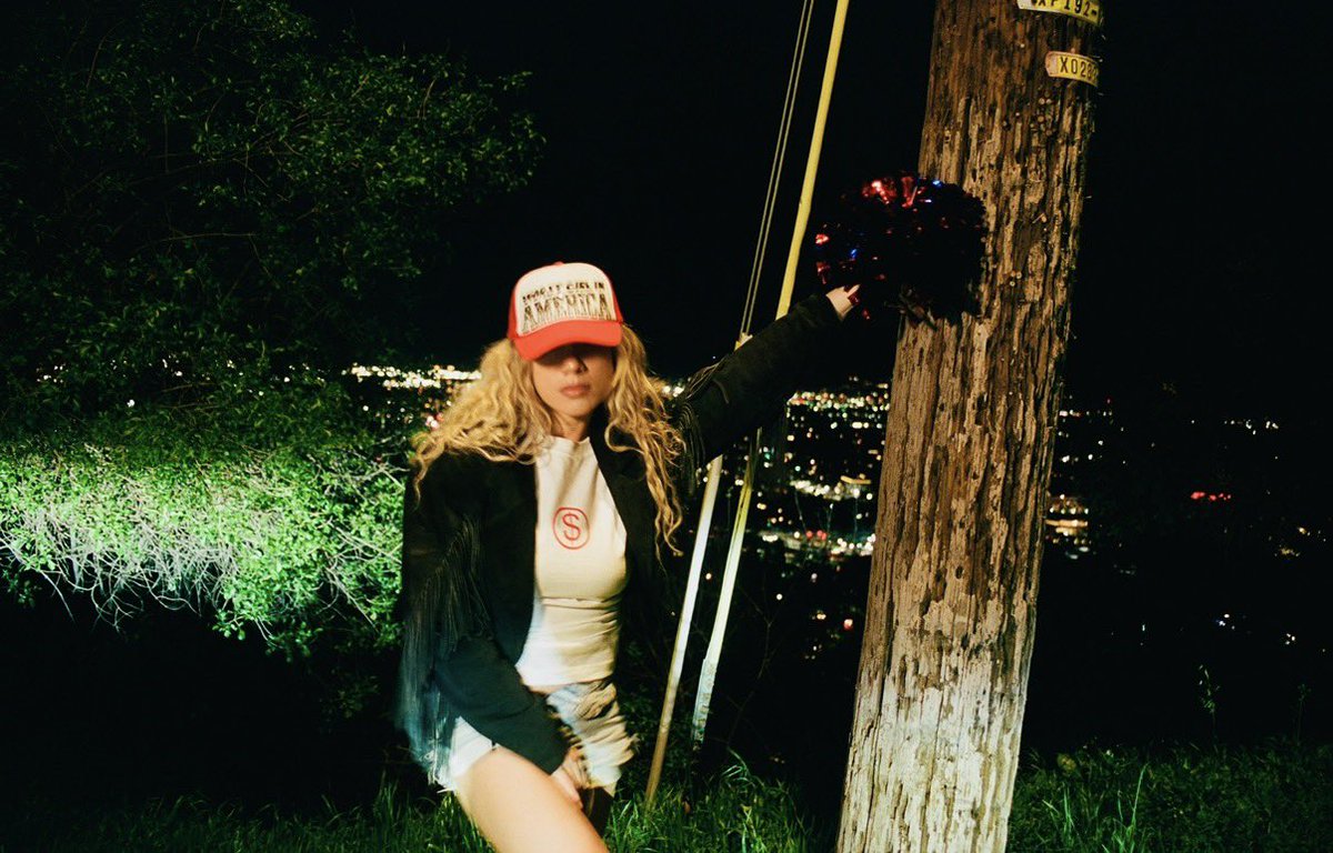 WOR$T GIRL IN AMERICA tweet media