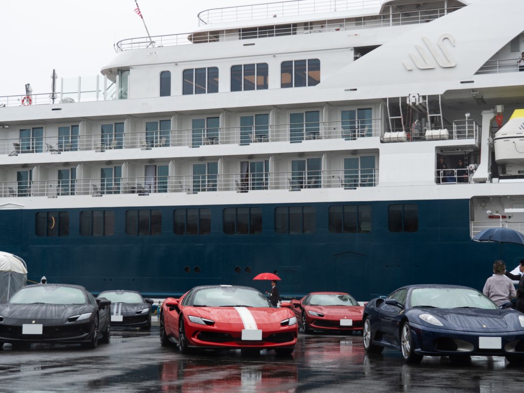 swanhellenic's tweet photo. A closer look at Hiroshima Port with Ferrari Official Dealer https://t.co/lCPit49eaT Italia.
A second perspective on the experience — details, atmosphere, and the flow of the day.
 @WallemGroup @djnedtek https://t.co/4QeJaLjvJb
