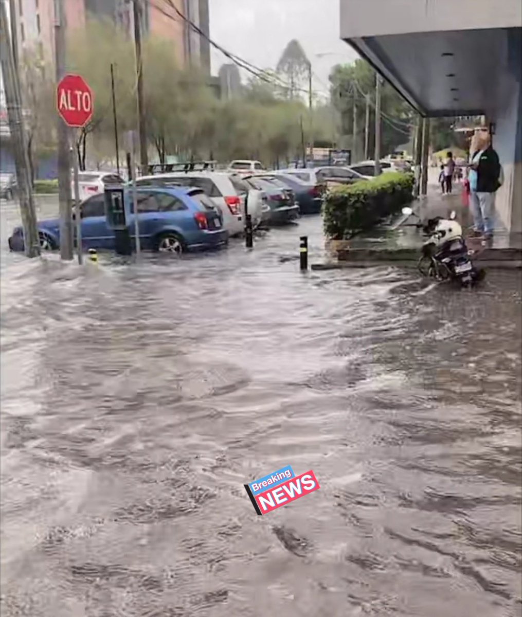 manuelale69's tweet photo. Se reportan inundaciones en zona  4 capital. https://t.co/ZNgOLpvNtk