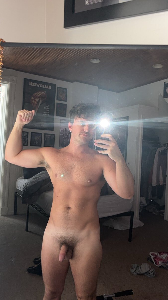 XavierSlayer3's tweet photo. body x hole https://t.co/9a8EEKfiZx