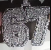 chainsontop's tweet photo. What happen to the 67 chain that lacy brought I saw that chain for 1 stream and never again https://t.co/RTQYj1jYXm