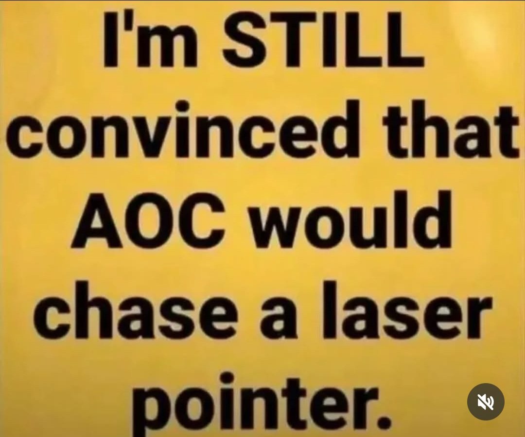 kimmagagal2's tweet photo. Agreed🤣👀 https://t.co/f57U6JnIg0