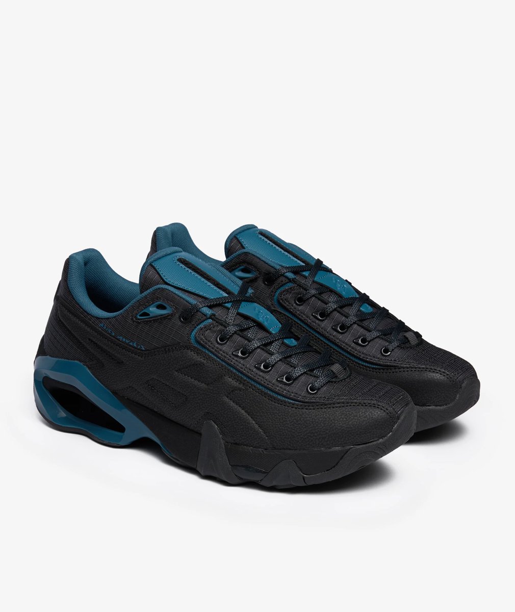 GizoBang's tweet photo. @westafboyz Si jamais tu kiffes le délire des nocta je te conseille les asics teremoa. Le confort est 8x mieux et elles sont bcp plus quali, puis tu verras personne avec la même paire https://t.co/f9TkluldgA