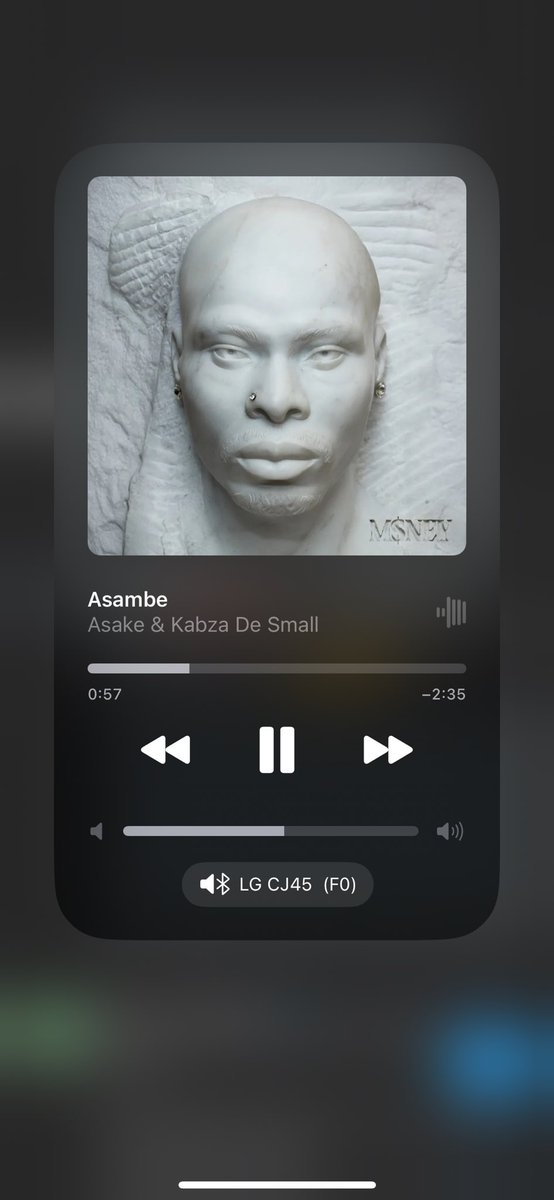 olu_jose2's tweet photo. @gemininiiii I’m currently listening to it https://t.co/tjeYpJPHfg