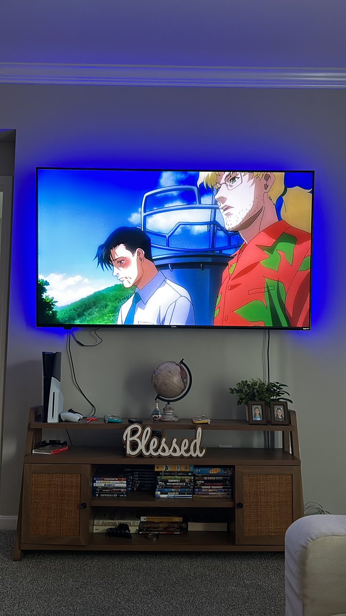 Imrobotjo's tweet photo. Just finished episode 29 of Black Lagoon. Man, it’s a 10/10 show. Start to finish. https://t.co/RiN2uNi6wJ