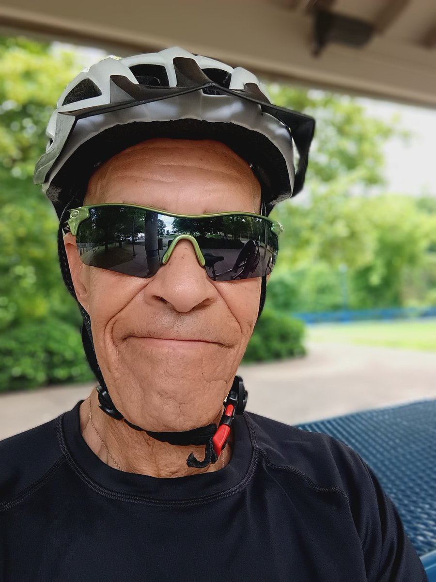 MobileGeezer's tweet photo. #cycling https://t.co/0C9SbUrDYy