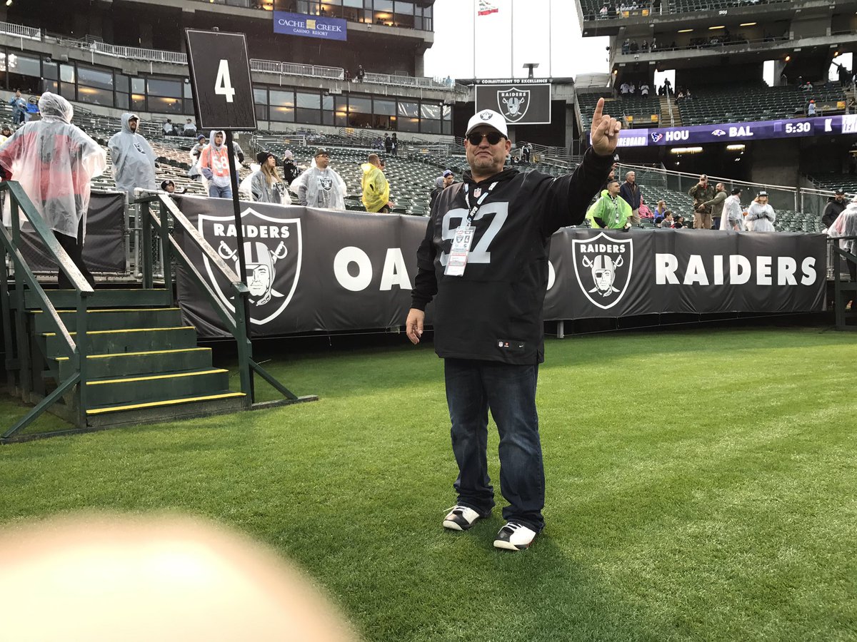 Johnny.........AKA BLUTO tweet media
