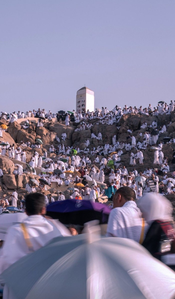 AN_77j's tweet photo. اللهم لا تدع لنا ذنبًا إلا غفرته، ولا همًّا إلا فرّجته، ولا دعاءً إلا استجبته، واجعلنا ممن غفرت لهم ورحمتهم وأعتقت رقابهم من النار ، اللهم استجب دعواتنا، وحقق أمنياتنا، واغفر لنا ولوالدينا

الله أكبر، الله أكبر، لا إله إلا الله، الله أكبر، الله أكبر، ولله الحمد 🤲🏻🌿

 #يوم_عرفة https://t.co/MESlrCo6z3
