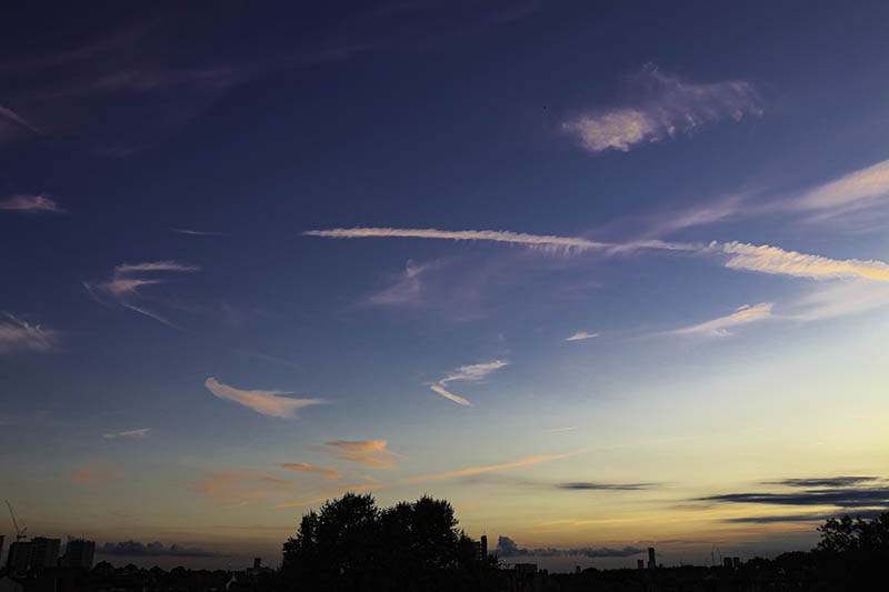 eugpower's tweet photo. ©Western SkiesPhotography #skies #clouds #cloudscape #cloudscapephotography #sunset #sunsets #sunsetphotography #weather #weatheraware #climatechange #climatechangeisreal #urbanphotography #climatechangeart #londonartist #trellicktower #grenfelltower https://t.co/fMf9KAO3jy