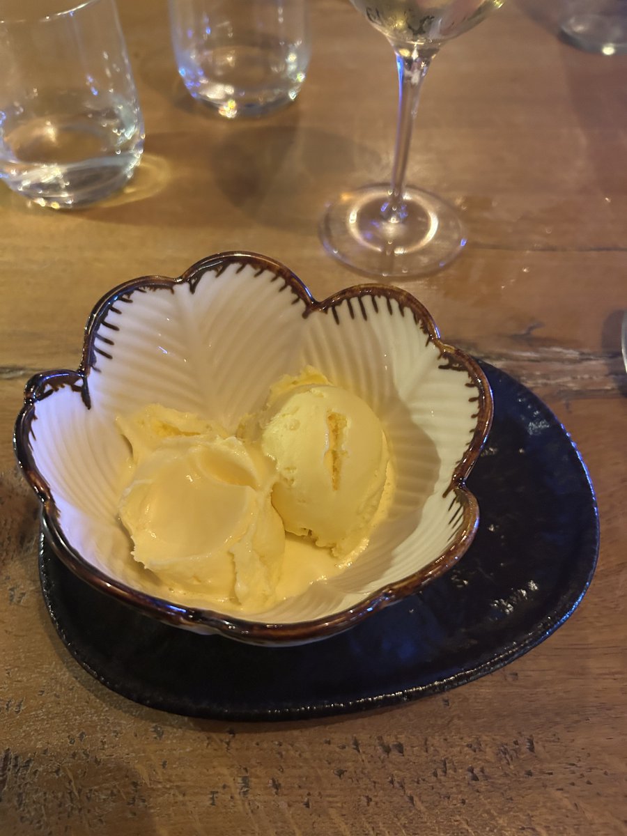 MikeBruceWHM's tweet photo. Now here’s a proper refreshing desert. 2 scoops of beautiful vanilla ice cream, no sauce, no wafer, no 100’s and 1,000’s Just the job 😋 #Ibiza https://t.co/eX51UliufK